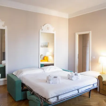شقة Suitelowcost Spiga ميلان